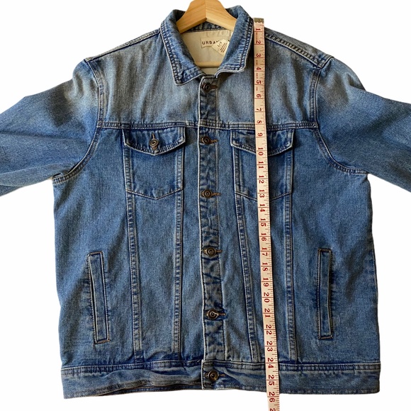 Urban Man Denim Jacket Light wash faded Look Large - Picture 7 of 8